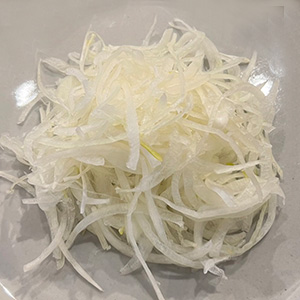 玉ねぎ薄切り
